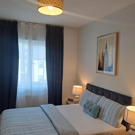 Cozy Bedroom In Lucan, Dublin Eksteriør bilde
